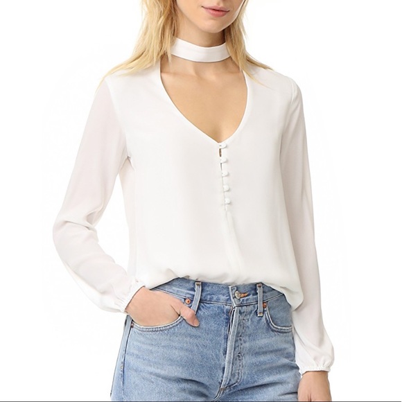 WAYF Sweet Symphony V-Neck Blouse - Picture 7 of 7